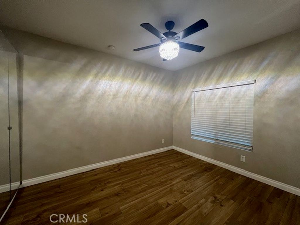 Image 19 of property listing at 2037 W Avenue H6, Lancaster, CA 93536