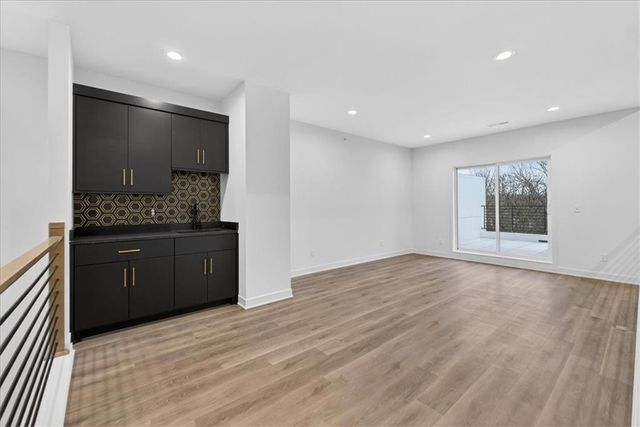 9328 Freedom Street, Lenexa, KS 66227