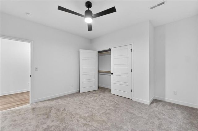 9328 Freedom Street, Lenexa, KS 66227