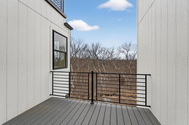 9328 Freedom Street, Lenexa, KS 66227