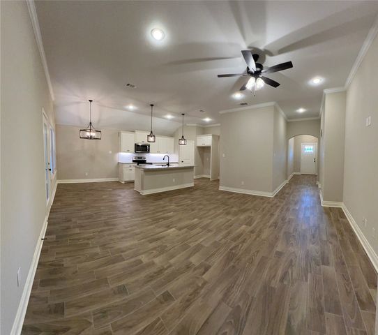 906 Tippit Lane, Greenville, TX 75402