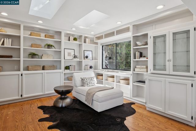 1227 Alvarado Road, Berkeley, CA 94705