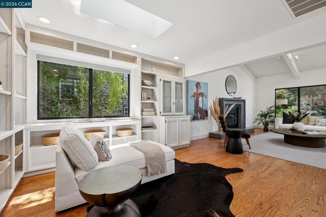 1227 Alvarado Road, Berkeley, CA 94705