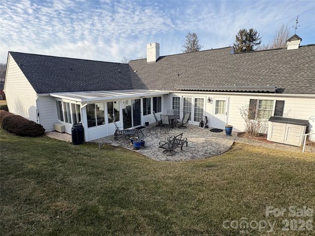 84 Wood Lily Drive, Canton, NC 28716