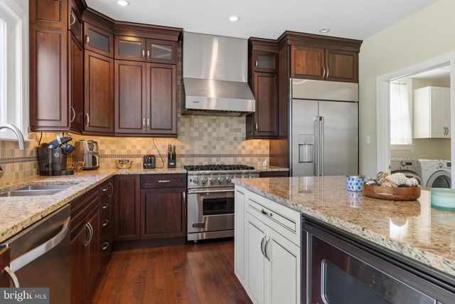 6 SHEPHERDS WAY, Glenside, PA 19038
