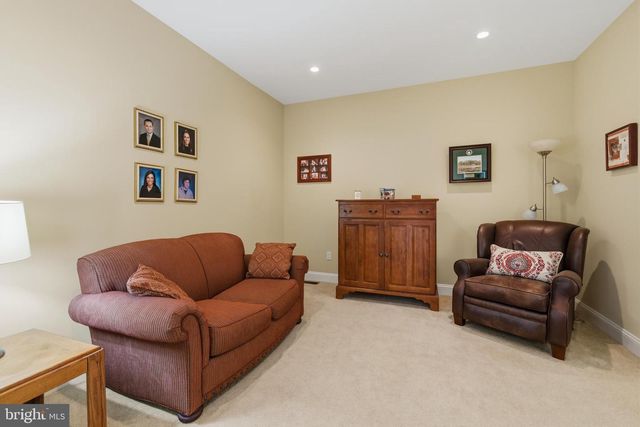 6 SHEPHERDS WAY, Glenside, PA 19038
