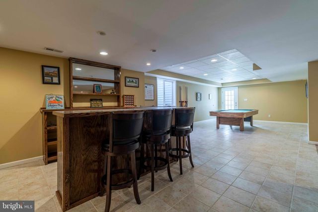 6 SHEPHERDS WAY, Glenside, PA 19038