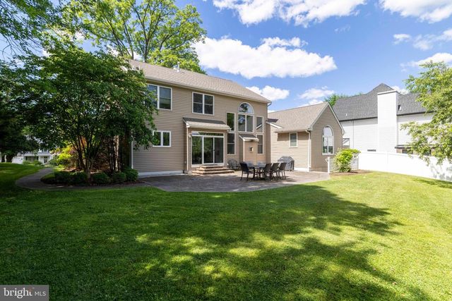 6 SHEPHERDS WAY, Glenside, PA 19038