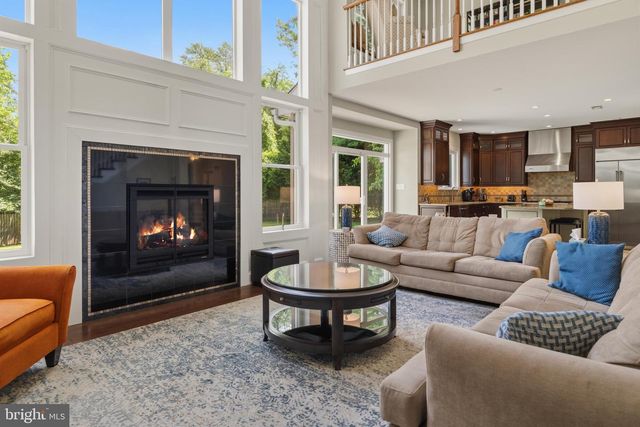6 SHEPHERDS WAY, Glenside, PA 19038