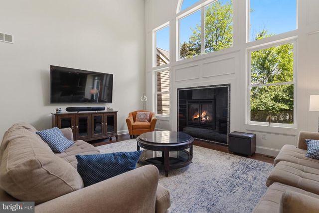 6 SHEPHERDS WAY, Glenside, PA 19038