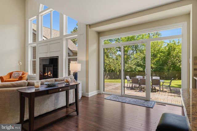 6 SHEPHERDS WAY, Glenside, PA 19038