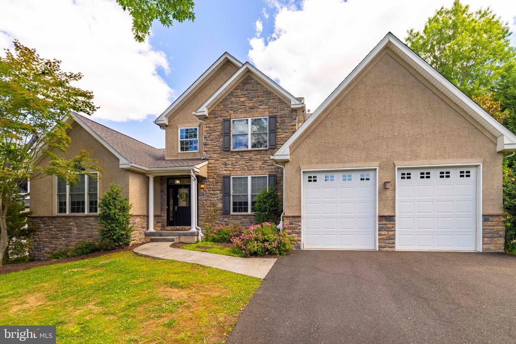 6 SHEPHERDS WAY, Glenside, PA 19038