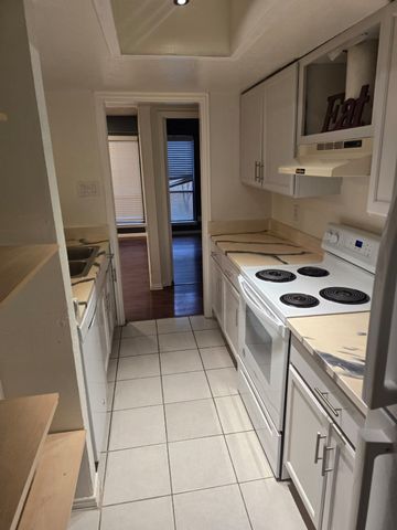 12810 Midway Road 1037, Dallas, TX 75244