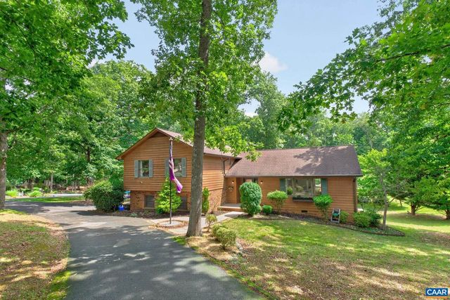 7 MULLIGAN DR, Palmyra, VA 22963