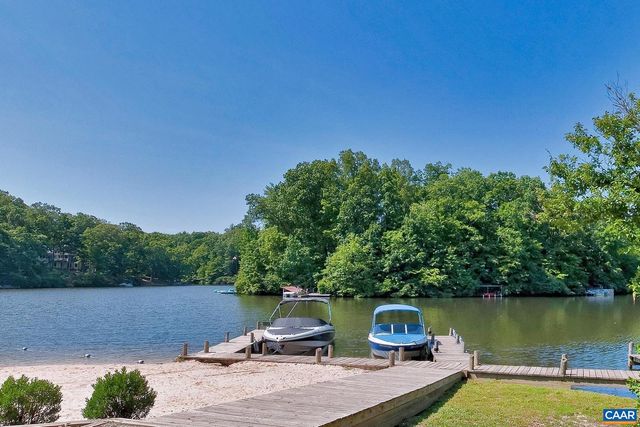 7 MULLIGAN DR, Palmyra, VA 22963