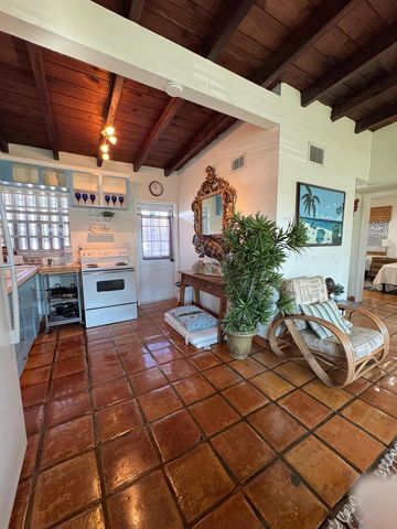 256 E 24th Street, Riviera Beach, FL 33404