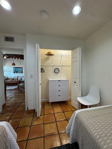 256 E 24th Street, Riviera Beach, FL 33404