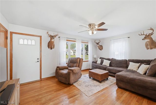95 Westview Avenue, Hubbard, OH 44425