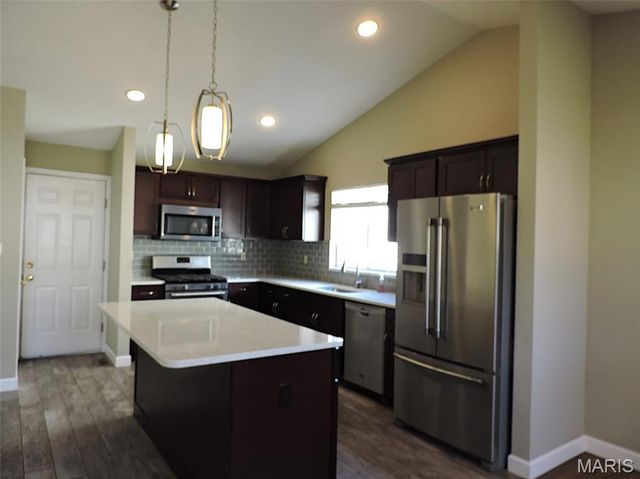 16735 Chesterfield Manor Drive, Chesterfield, MO 63005