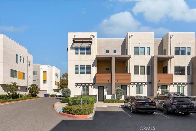 8061 Ackerman, Buena Park, CA 90621