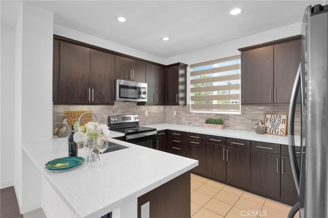 8061 Ackerman, Buena Park, CA 90621