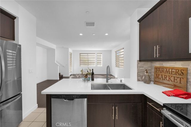 8061 Ackerman, Buena Park, CA 90621