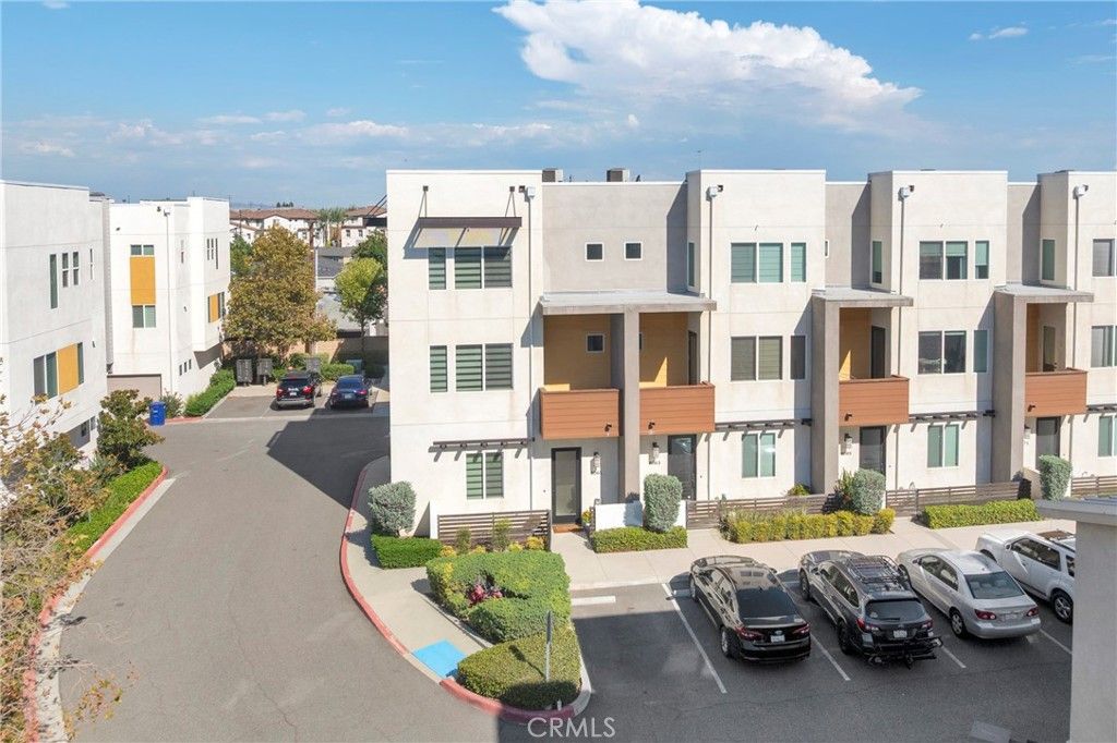 8061 Ackerman, Buena Park, CA 90621