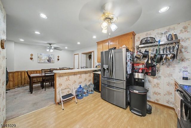 12 Amherst Ct, Hamburg Boro, NJ 07419