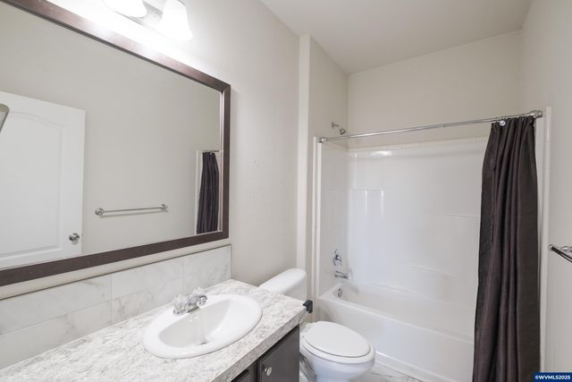 2581 NE Conser Rd, Albany, OR 97321