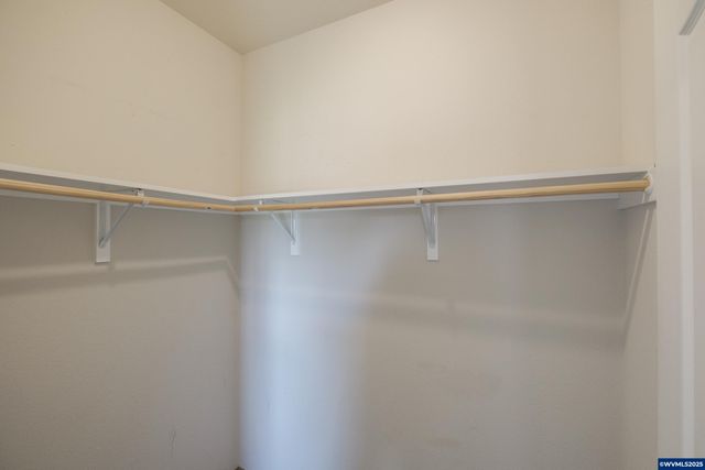 2581 NE Conser Rd, Albany, OR 97321