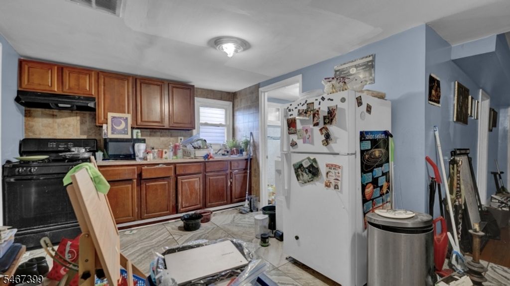 531 S 10Th St, Newark City, NJ 07103 — exterior