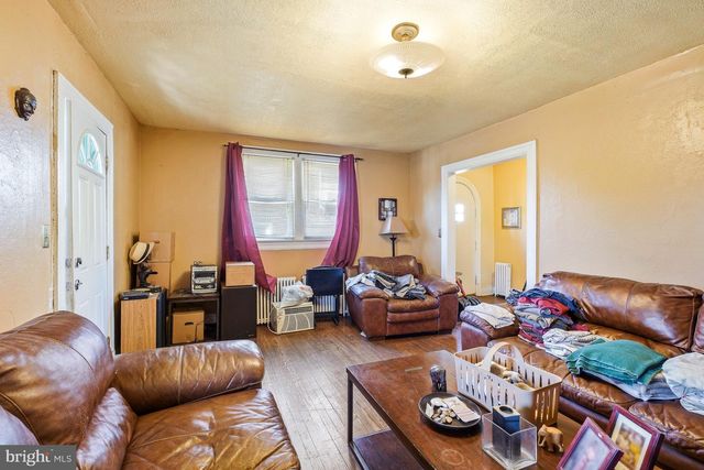 4936 EAST CAPITOL ST NE, Washington, DC 20019