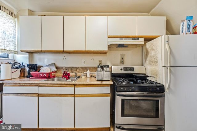 4936 EAST CAPITOL ST NE, Washington, DC 20019