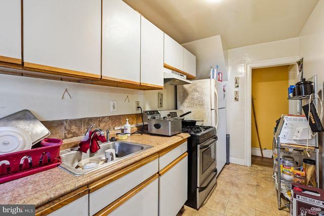 4936 EAST CAPITOL ST NE, Washington, DC 20019