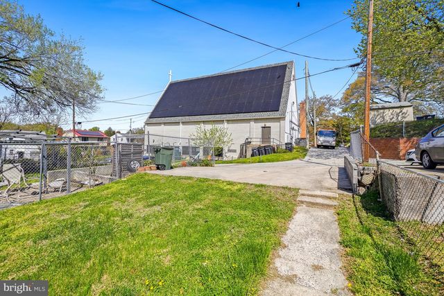 4936 EAST CAPITOL ST NE, Washington, DC 20019