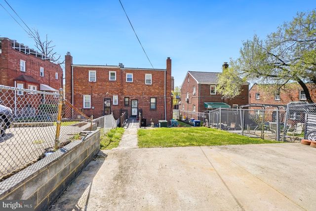 4936 EAST CAPITOL ST NE, Washington, DC 20019
