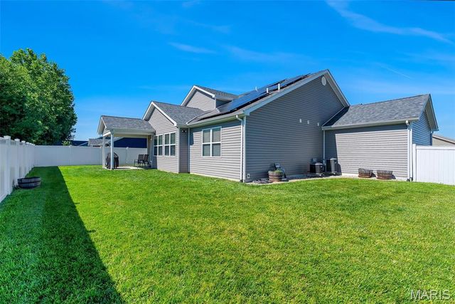 3558 Chippewa Drive, Shiloh, IL 62221