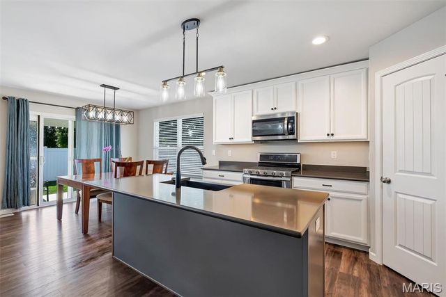 3558 Chippewa Drive, Shiloh, IL 62221