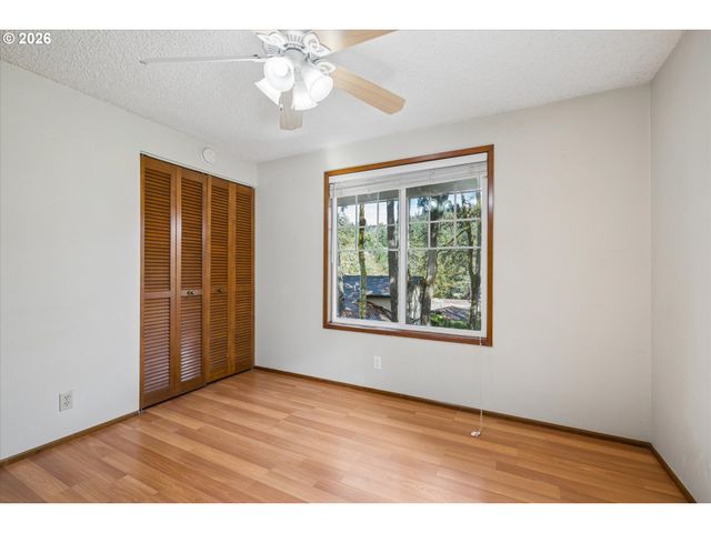 936 E 43RD Ave, Eugene, OR 97405