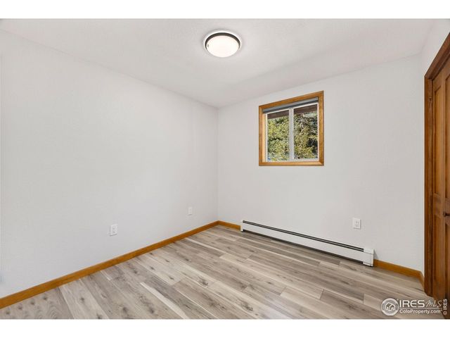 417 Cedar Dr, Lyons, CO 80540