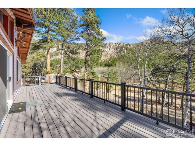 417 Cedar Dr, Lyons, CO 80540