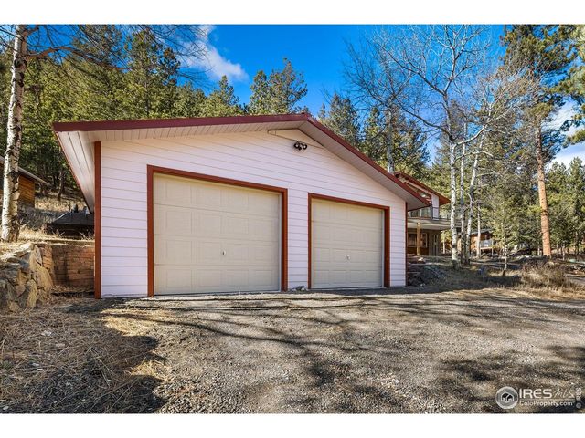 417 Cedar Dr, Lyons, CO 80540