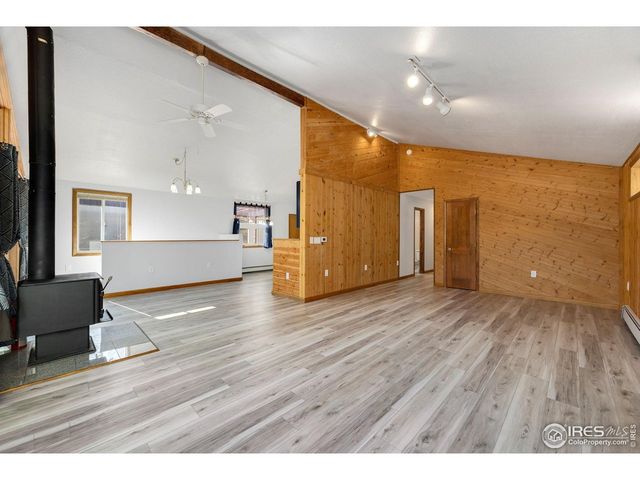 417 Cedar Dr, Lyons, CO 80540