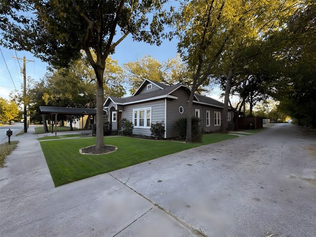 211 Second Street, Denton, TX 76201