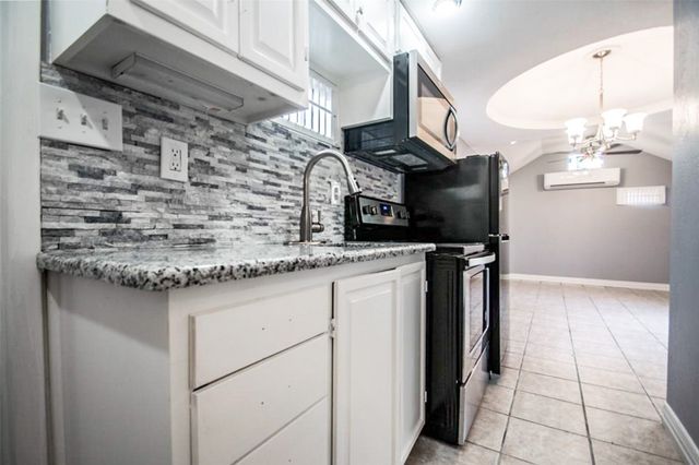 211 Second Street, Denton, TX 76201