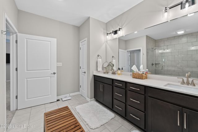 14619 Azalea Hill Ln, Louisville, KY 40299