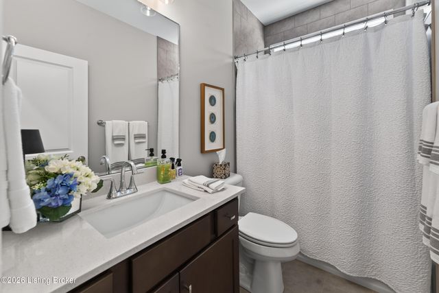 14619 Azalea Hill Ln, Louisville, KY 40299