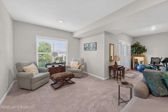 14619 Azalea Hill Ln, Louisville, KY 40299