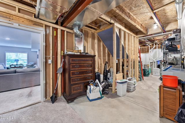 14619 Azalea Hill Ln, Louisville, KY 40299
