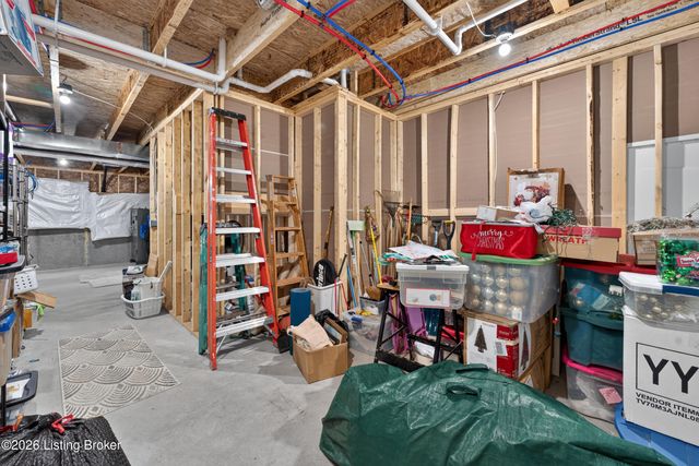 14619 Azalea Hill Ln, Louisville, KY 40299